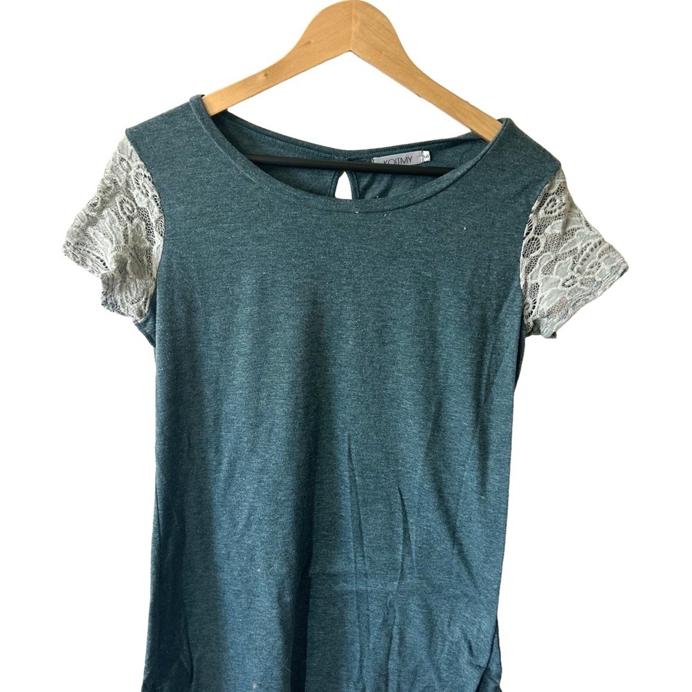 Women's Teal Lace Sleeve Top